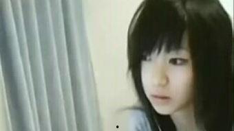 国产真实视频女生可爱网,捕捉女生可爱瞬间，展现青春风采